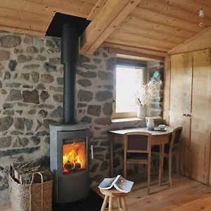 D'hotes Privative Au Creux Du Nid Maison d'hôtes Siaugues-Sainte-Marie